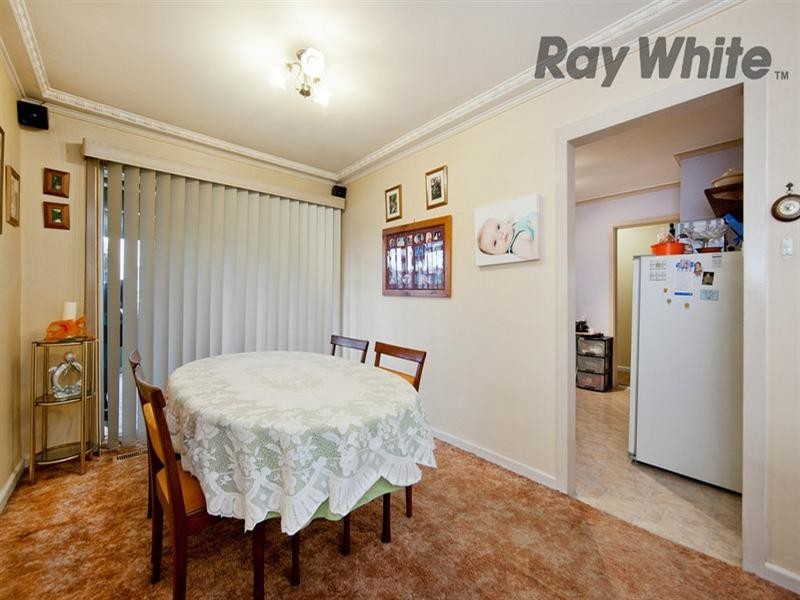 11 Point Cook Road, Altona Meadows VIC 3028