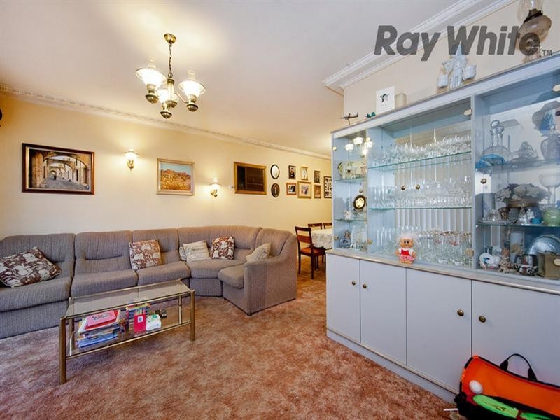 11 Point Cook Road, Altona Meadows VIC 3028