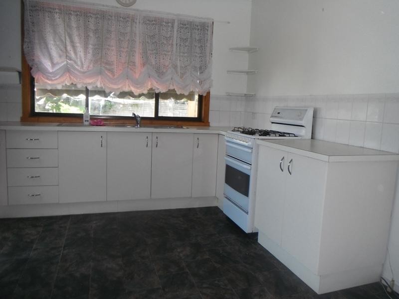 7 Debrun Court, Laverton VIC 3028