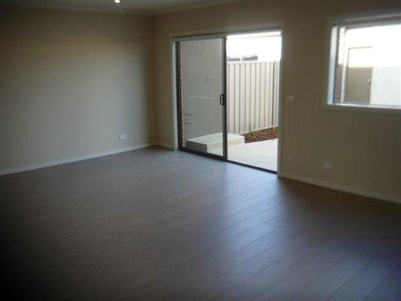 105 Featherbrook Drive, Point Cook VIC 3030