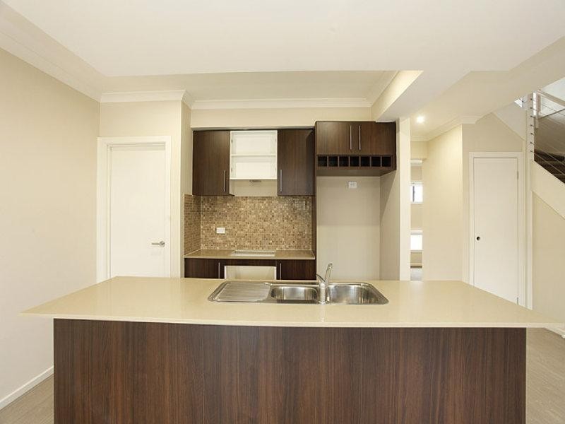 107 Featherbrook Drive, Point Cook VIC 3030