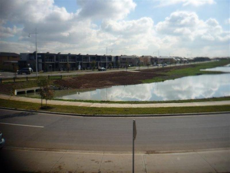 107 Featherbrook Drive, Point Cook VIC 3030