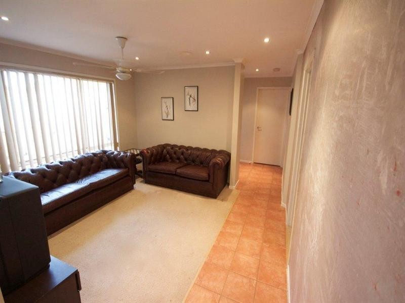 15 Addison Place, Seabrook VIC 3028