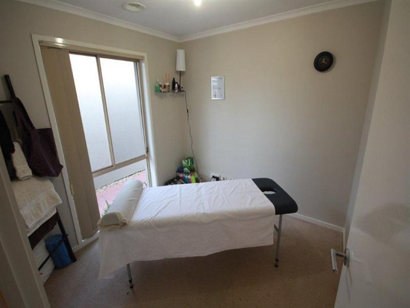 15 Addison Place, Seabrook VIC 3028