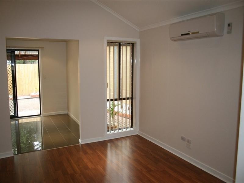 2/9 Strezlecki Grove, Altona Meadows VIC 3028