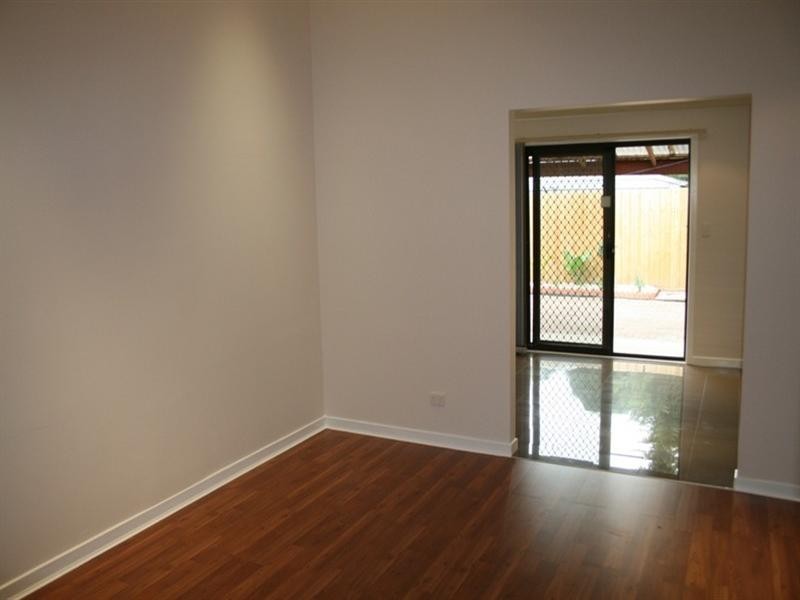 2/9 Strezlecki Grove, Altona Meadows VIC 3028