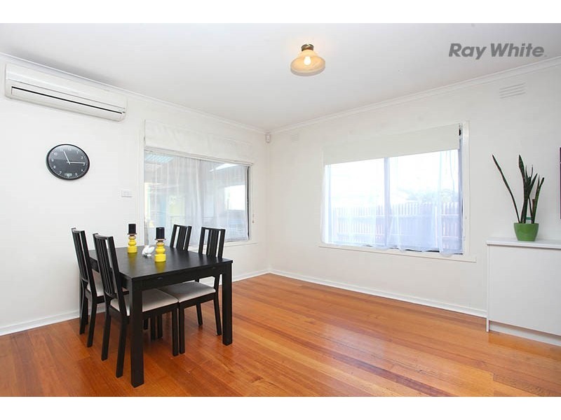 123 Railway Avenue, Laverton VIC 3028