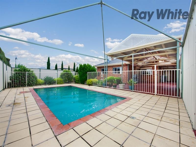 9 Sorrento Avenue, Point Cook VIC 3030