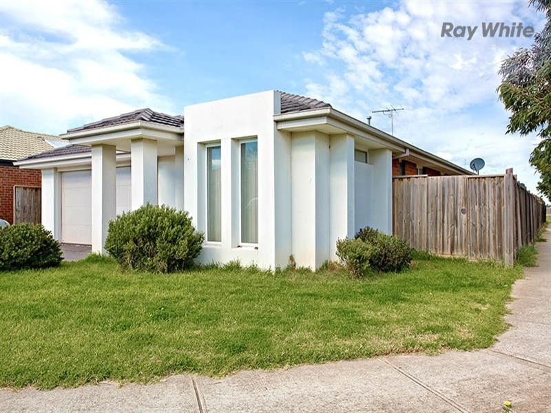 2 HAMISH Drive, Tarneit VIC 3029