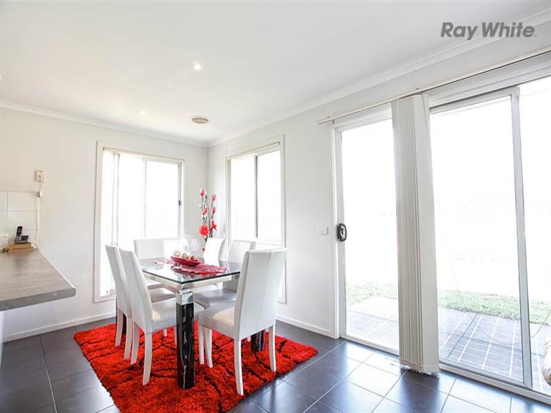 2 HAMISH Drive, Tarneit VIC 3029