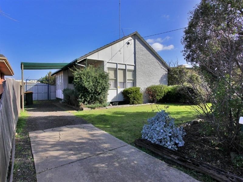 24 Heffernan Street, Laverton VIC 3028