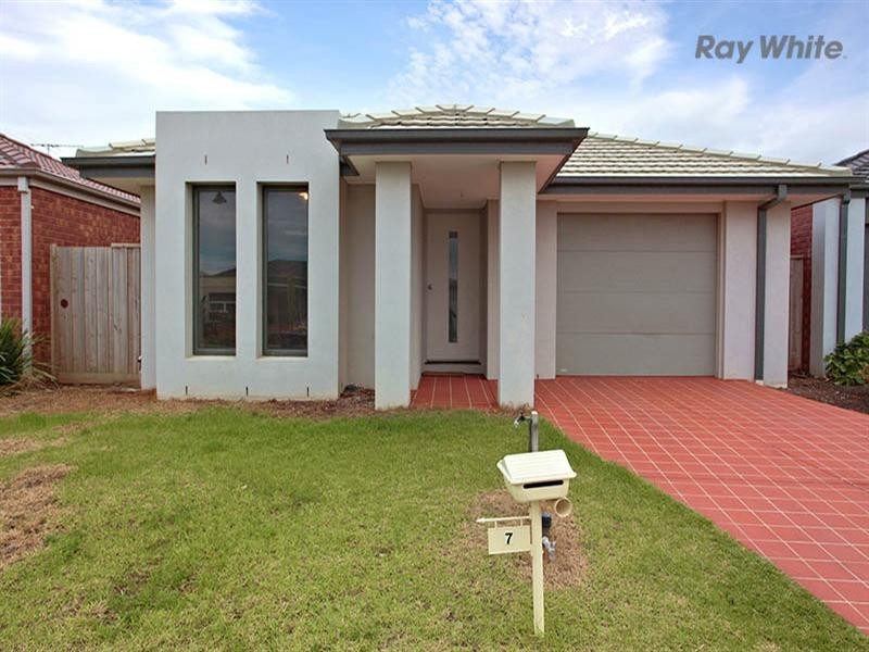 7 Hamish Drive, Tarneit VIC 3029