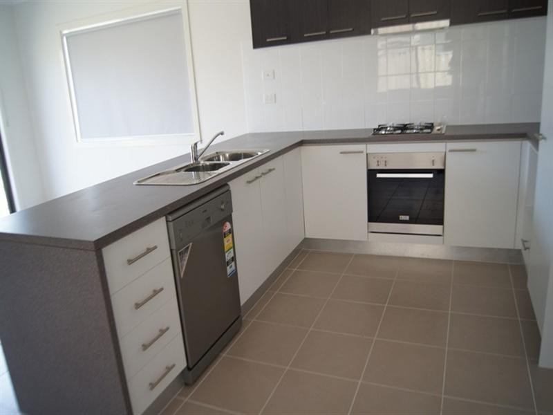 22 Berington Drive, Williams Landing VIC 3027