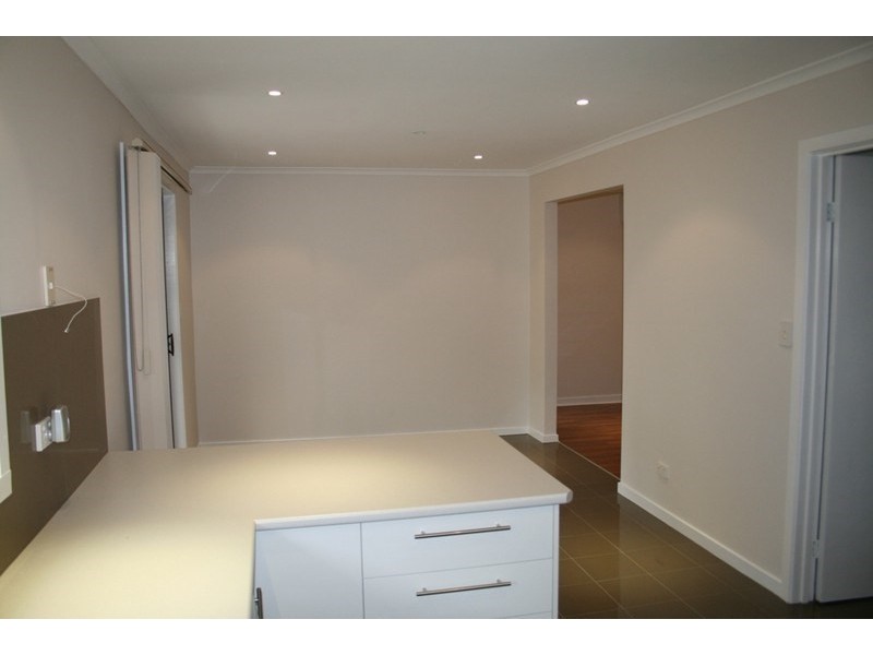 2/9 Strezlecki Grove, Altona Meadows VIC 3028