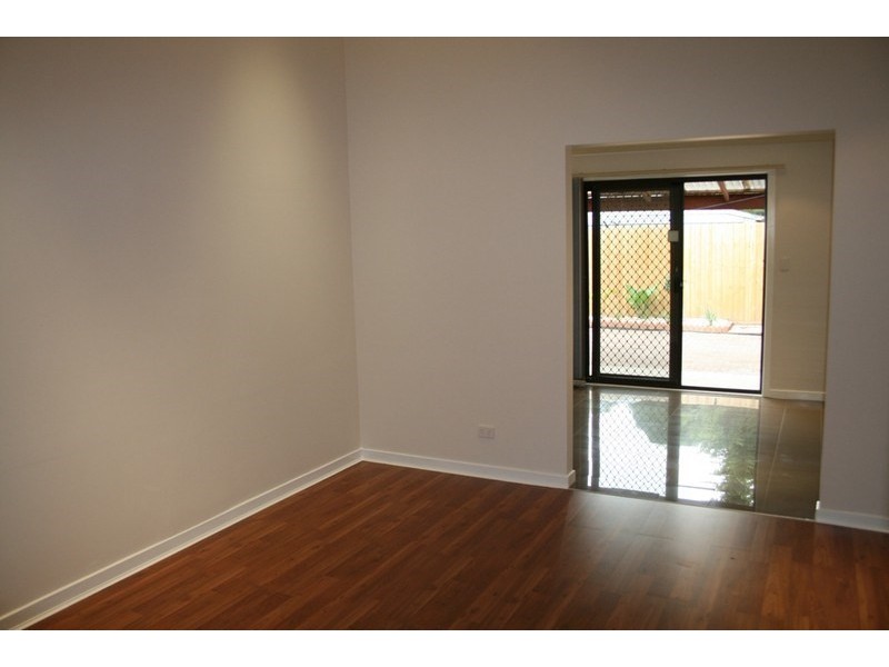 2/9 Strezlecki Grove, Altona Meadows VIC 3028