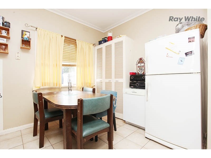 8 Ailsa Street, Laverton VIC 3028