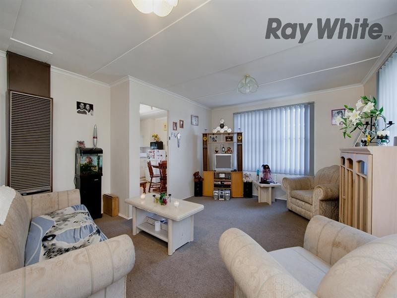 1 Evans Crescent, Laverton VIC 3028