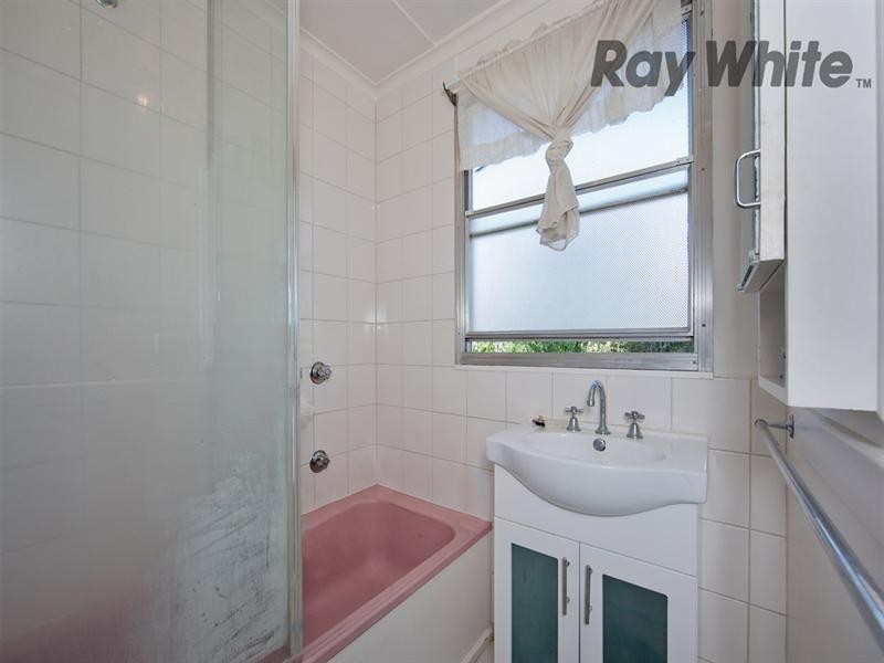 1 Evans Crescent, Laverton VIC 3028