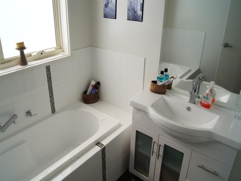 183B Heaths Road, Hoppers Crossing VIC 3029