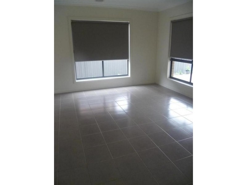 22 James Cook Drive, Truganina VIC 3029