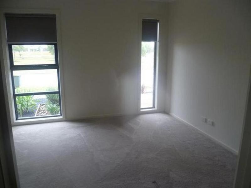 22 James Cook Drive, Truganina VIC 3029