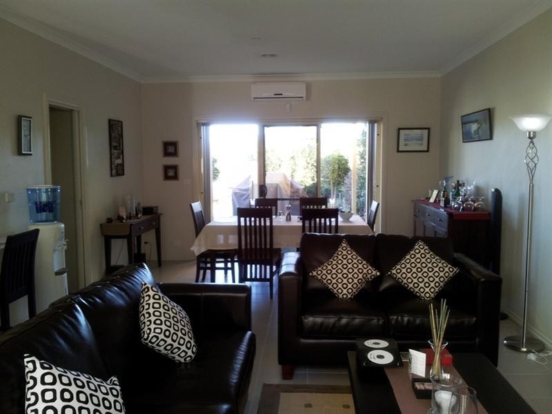 18 East Cornhill Drive, Point Cook VIC 3030