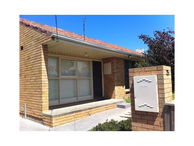 1/25 Williams Road, Laverton VIC 3028