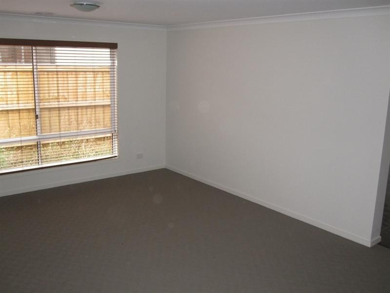 71 Tristania Drive, Point Cook VIC 3030