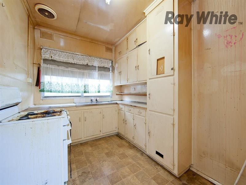 15 Heffernan Street, Laverton VIC 3028