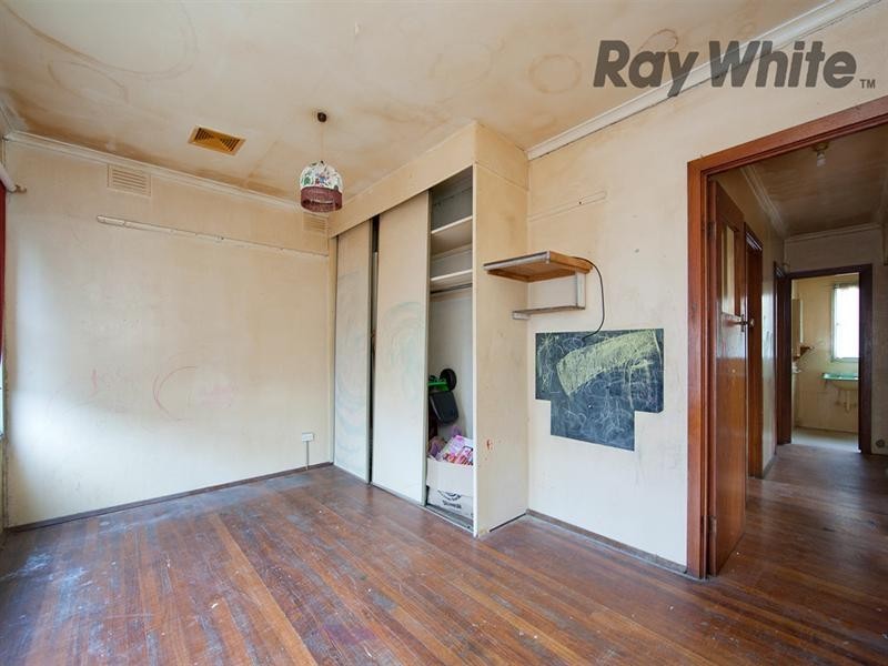 15 Heffernan Street, Laverton VIC 3028