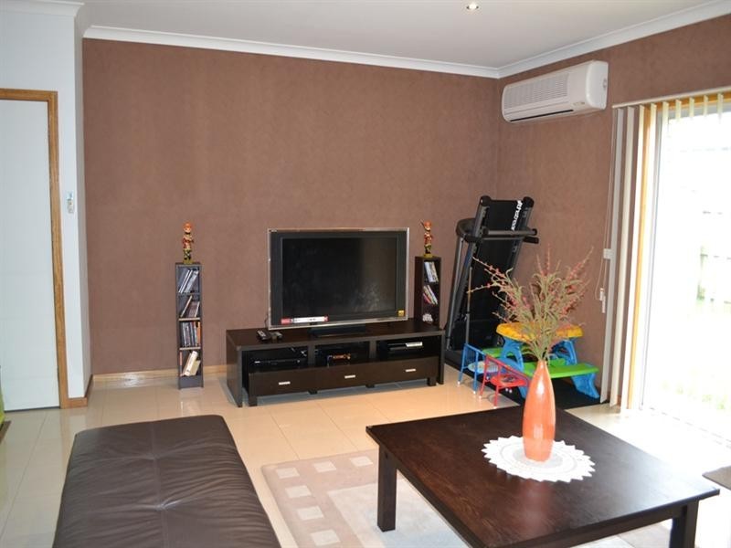 9 Philip Street, Altona Meadows VIC 3028