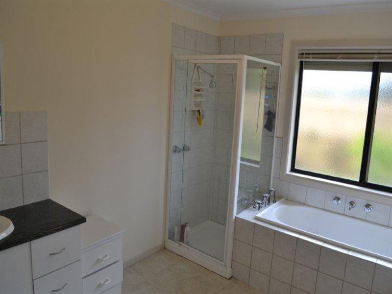 26 McNamara Road, Laverton VIC 3028