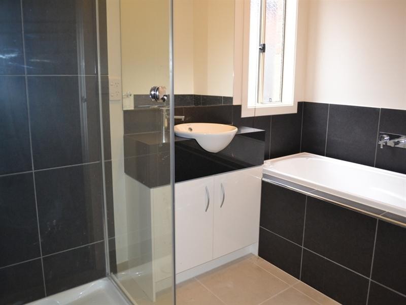 7 Frogmouth Court, Williams Landing VIC 3027