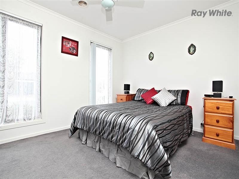 4 Giselle Grove, Tarneit VIC 3029