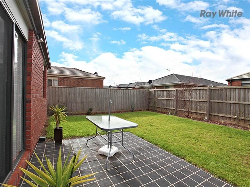 4 Giselle Grove, Tarneit VIC 3029