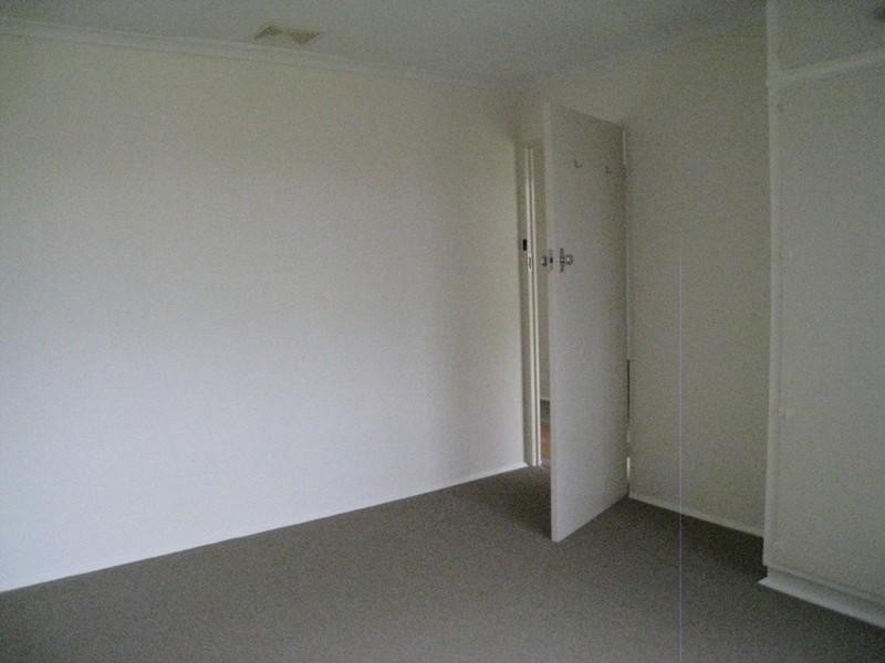 1 EVANS Crescent, Laverton VIC 3028