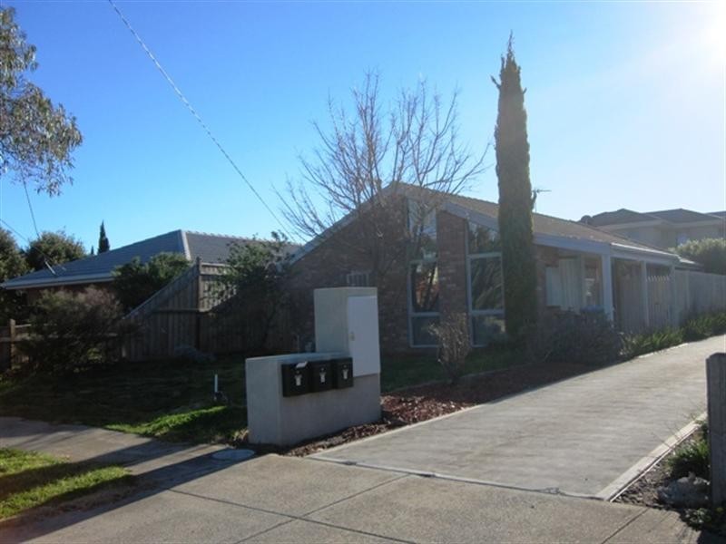 1/23 Symons Avenue, Hoppers Crossing VIC 3029