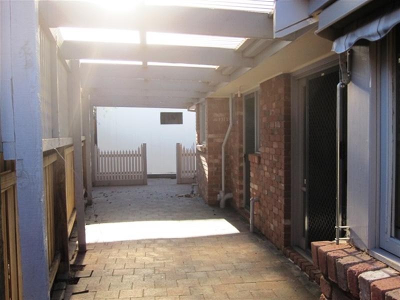 1/23 Symons Avenue, Hoppers Crossing VIC 3029