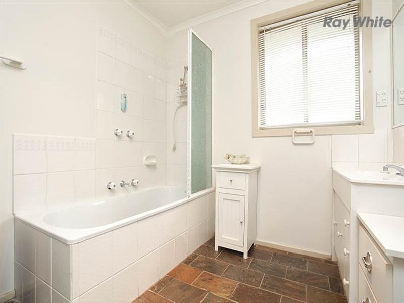 30 Whittaker Avenue, Laverton VIC 3028