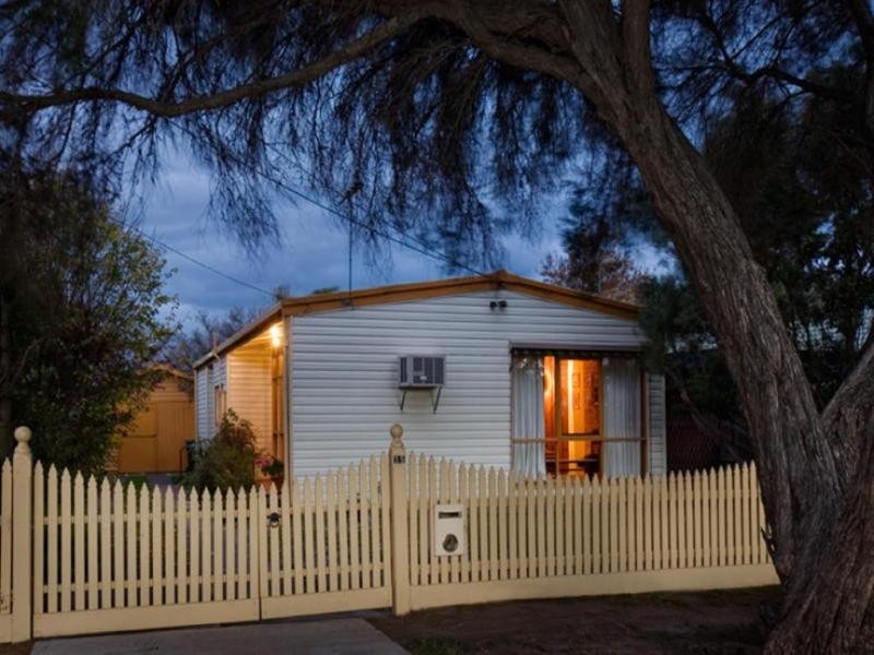 15 Fitzroy Street, Altona Meadows VIC 3028