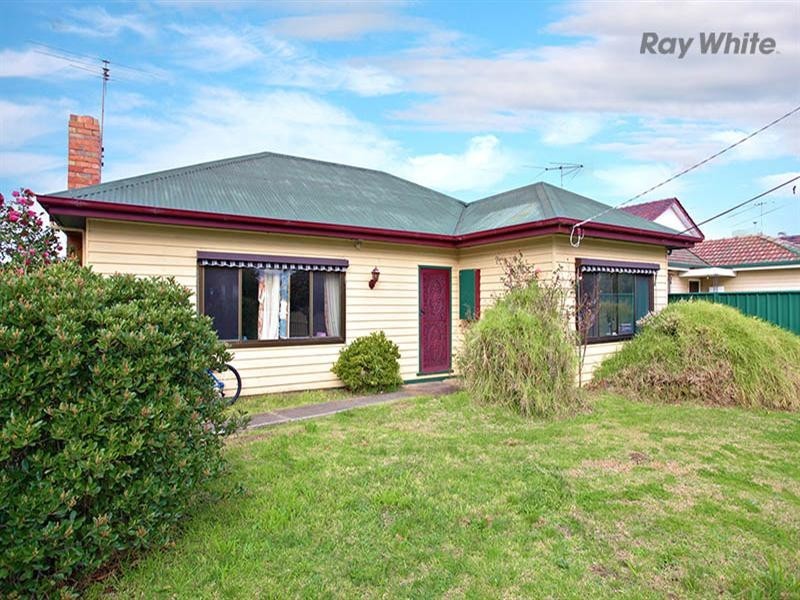 13 Donald Street, Laverton VIC 3028