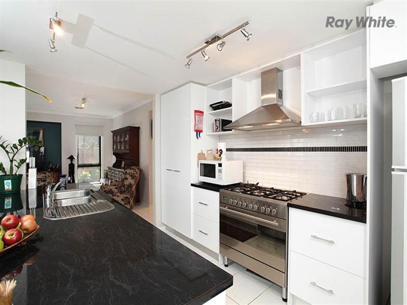 12 Cremorne Street, Point Cook VIC 3030