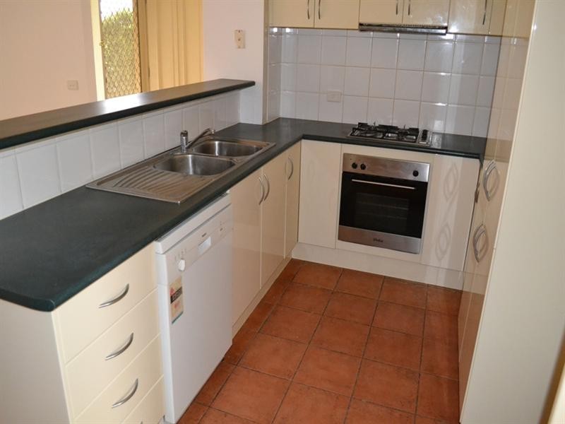 2/70 Community Hub, Sydenham VIC 3037