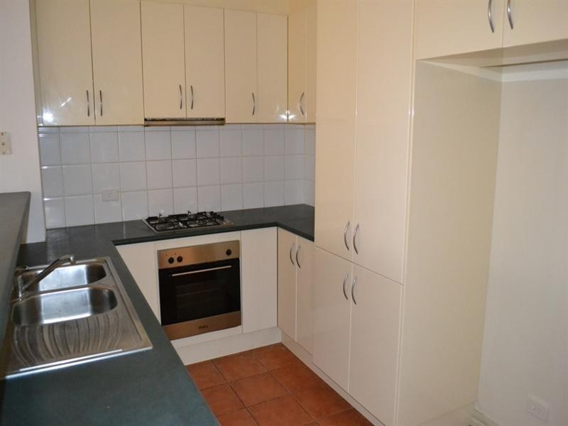 2/70 Community Hub, Sydenham VIC 3037