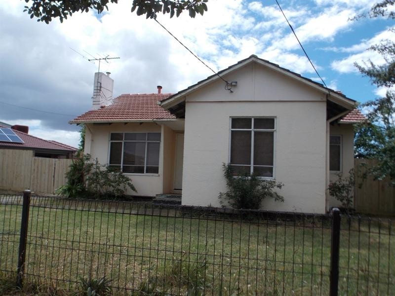 12 Wright Street, Laverton VIC 3028