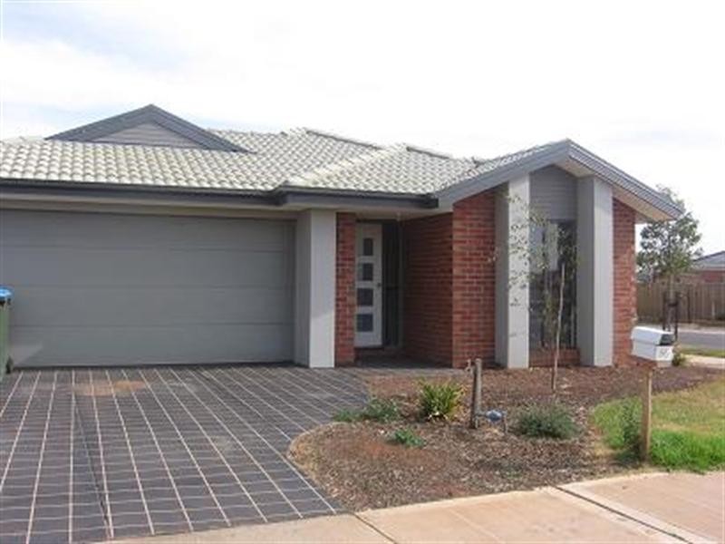 36 Edmund Drive, Tarneit VIC 3029