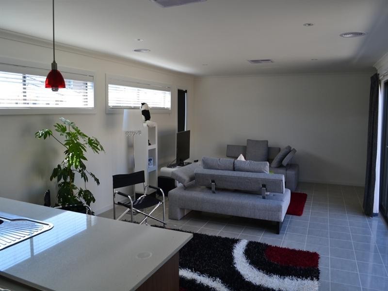 11 Foxall Walk, Point Cook VIC 3030