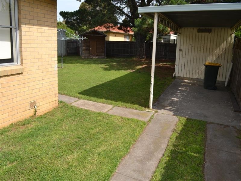 19 Cropley Crescent, Laverton VIC 3028