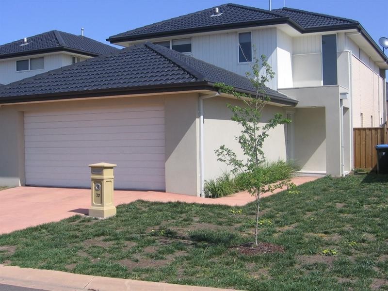 70 Vaucluse Drive, Point Cook VIC 3030