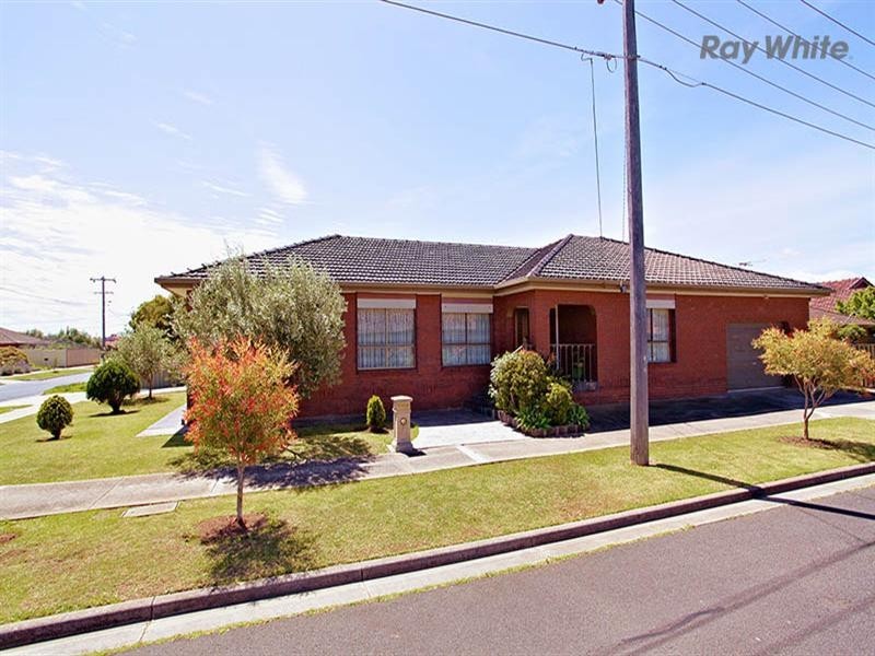 7 Edwards Drive, Altona Meadows VIC 3028